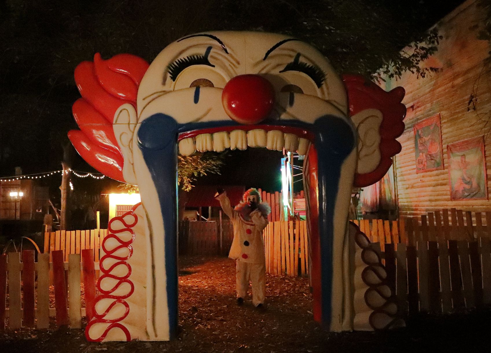 Looking For A Good Scare? Check Out One Of These Omaha Area Haunted ...