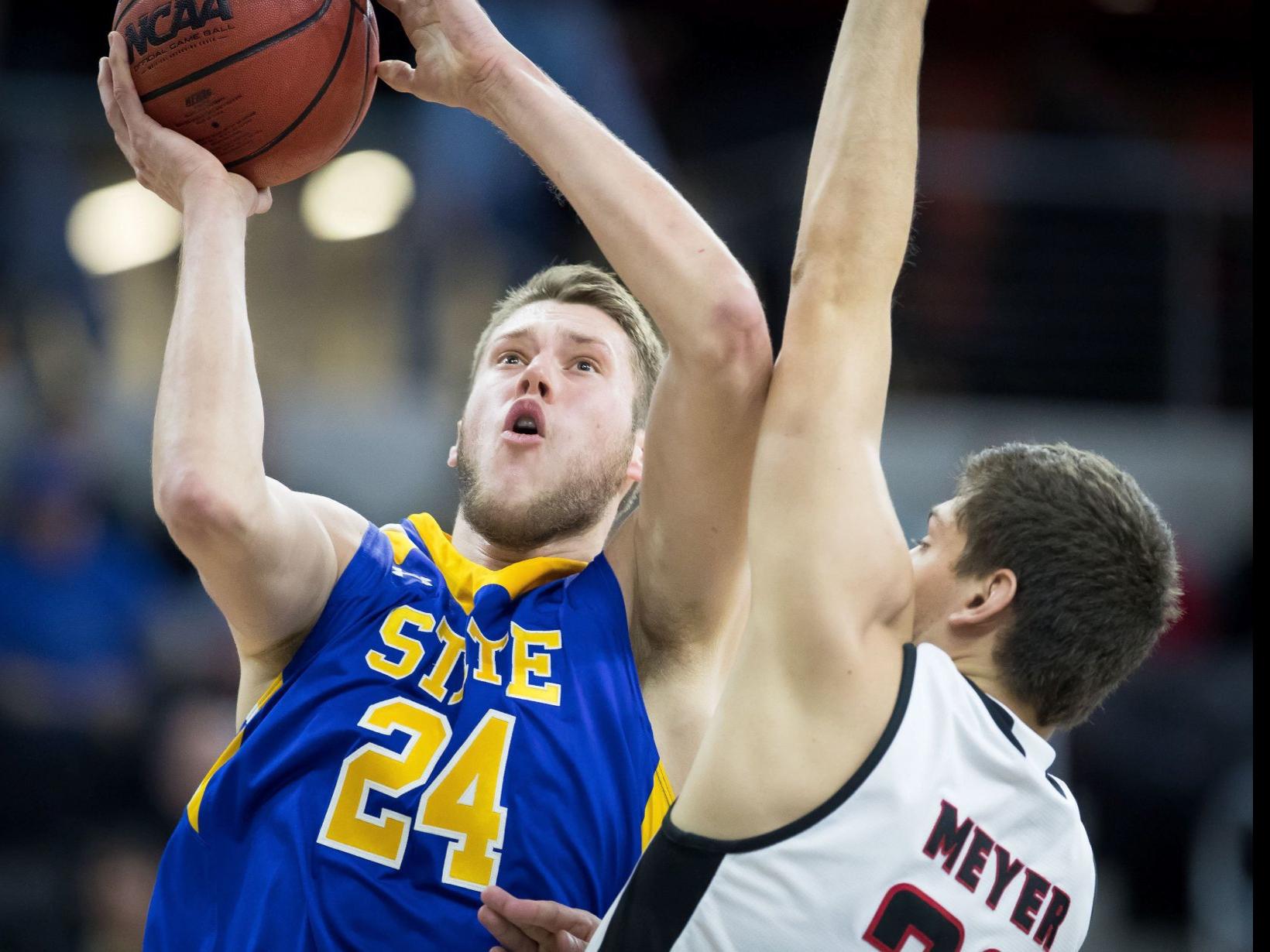 Kimball Product Mike Daum Omaha South Grad Lyle Hexom To Play In