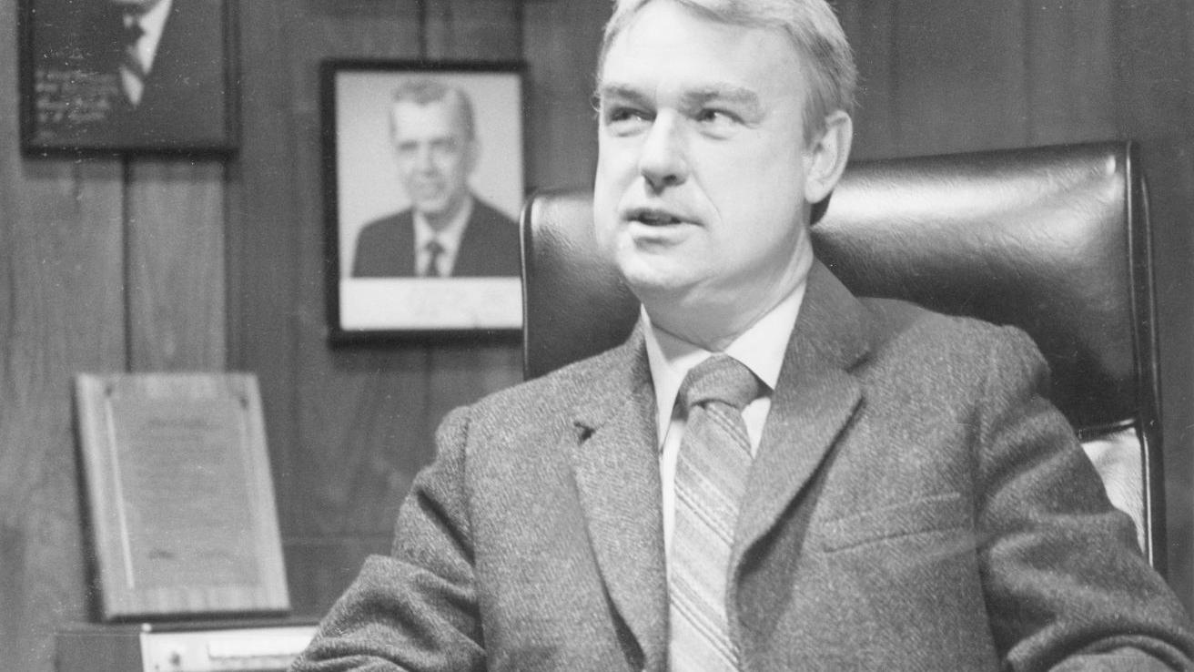 Gop Heavy Hitter Dick Herman Never Failed To Look Out For His Home State Latest Headlines Omaha Com