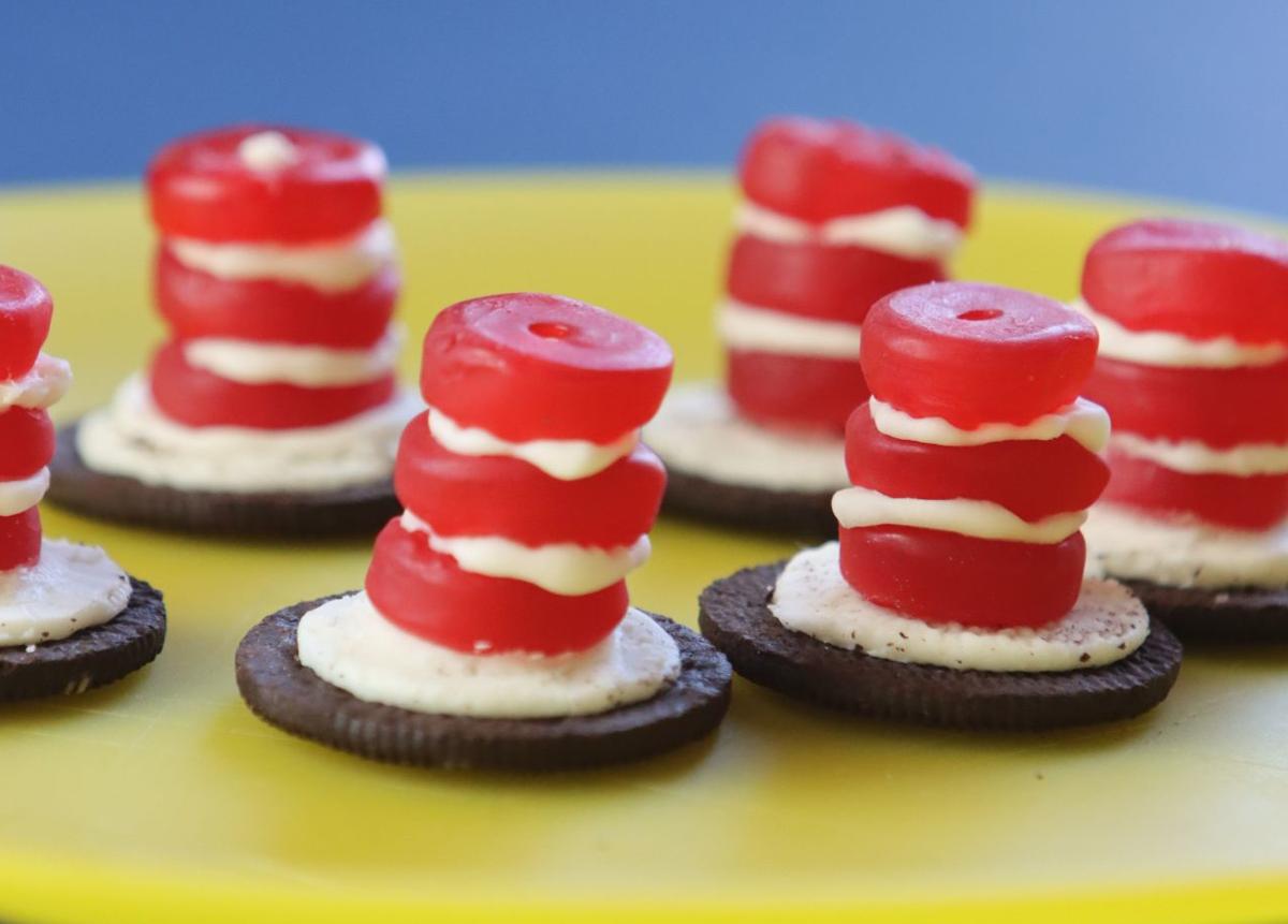 These Cat In The Hat Cookies Comes Together In Three Easy Steps Momaha Omaha Com