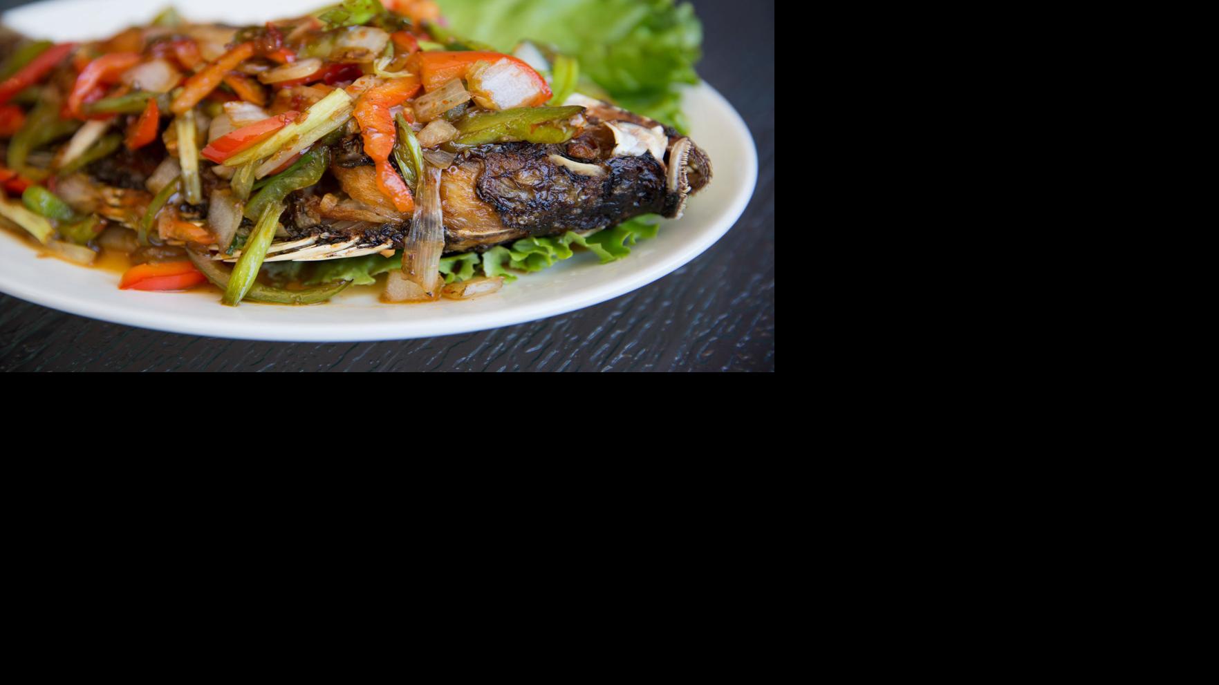 Dining Review Couple Share The Flavors And Spices Of Their Homeland At Mercy Thai Omaha Dines Omaha Com