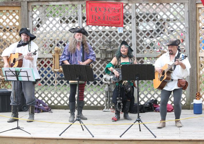 20210505_bl_renfair1