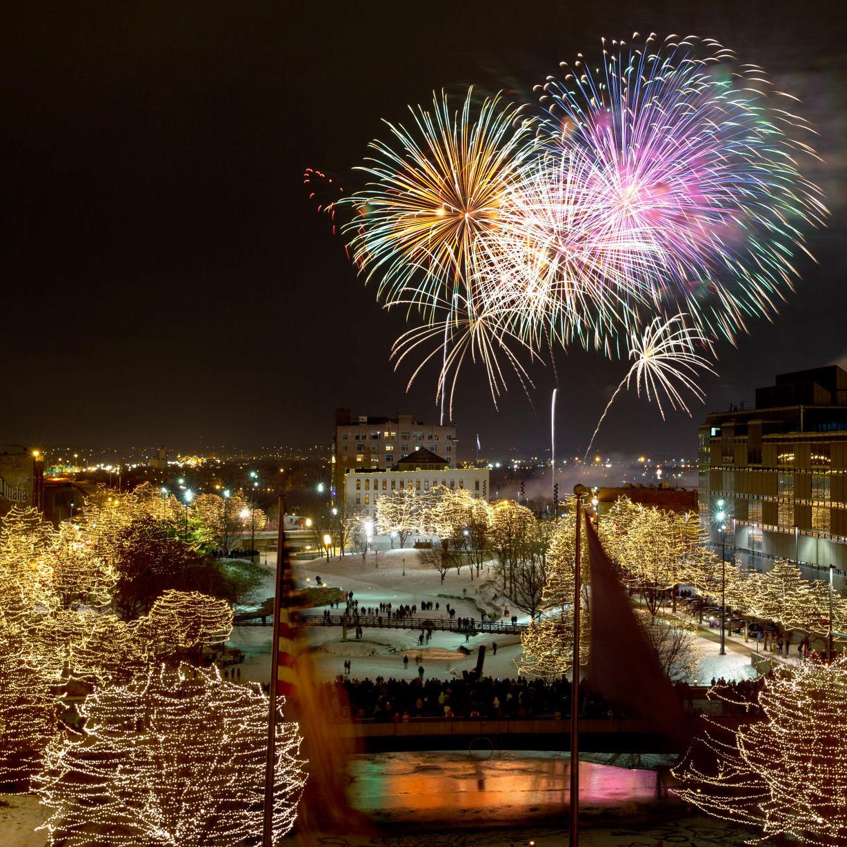 New Years Eve Events Omaha Omaha S Annual Downtown New Year S Eve Firework Show Has Been Postponed By Cold Weather Local News Omaha Com New Years Eve Events Omaha Omaha S Annual Downtown New Year S Eve Firework Show Has Been Postponed By Cold Weather Local News Omaha Com