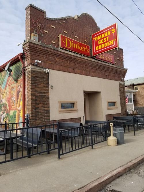 Nightlife Review Don T Pass By Dinker S Bar Grill Home To One