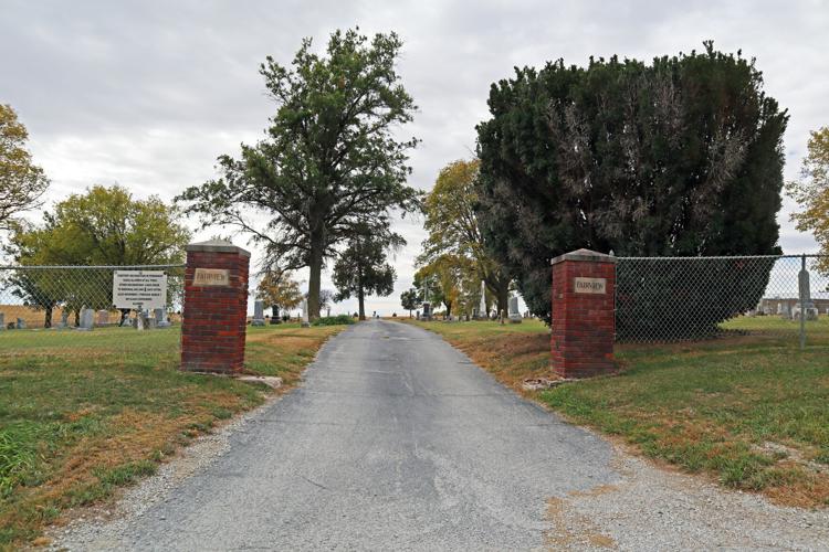 110922-pt-news-fairview-cemetery-p3.JPG