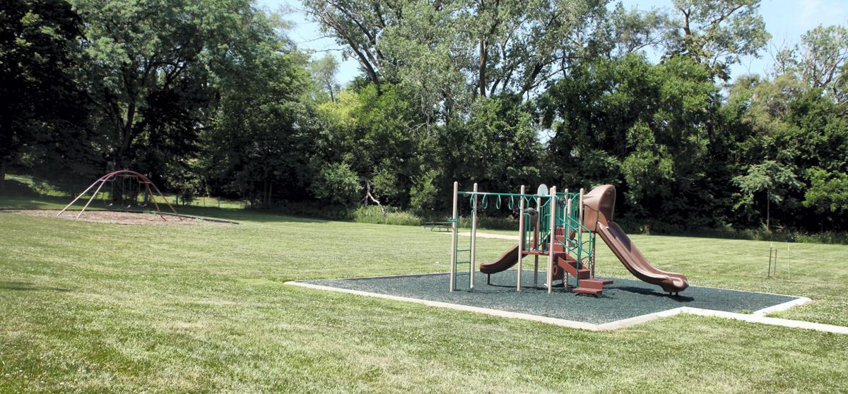 Walk In The Park Bellevue Leader Omaha Com