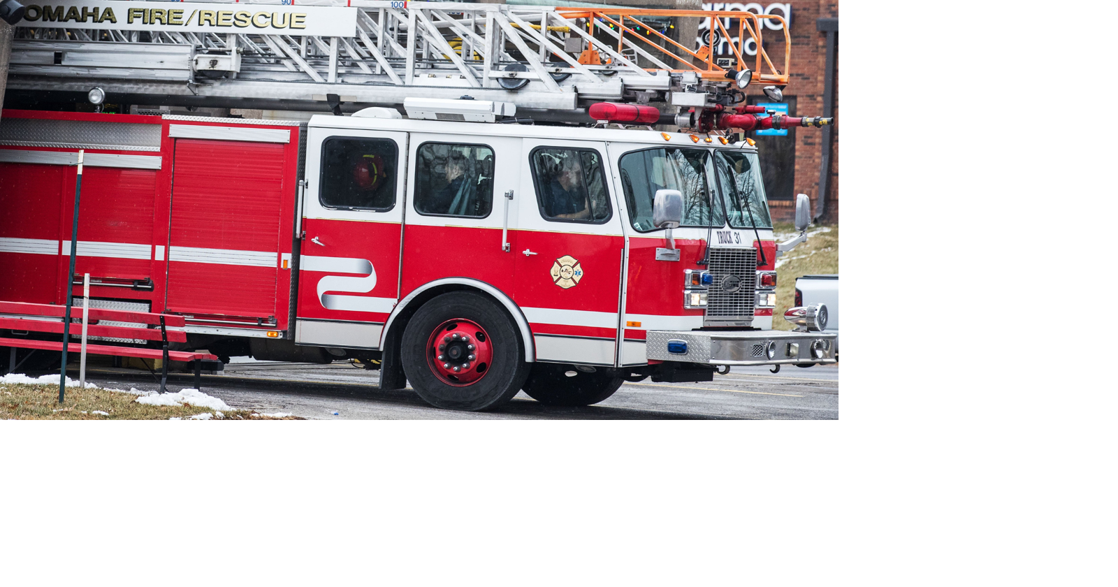 Elkhorn house fire displaces occupants