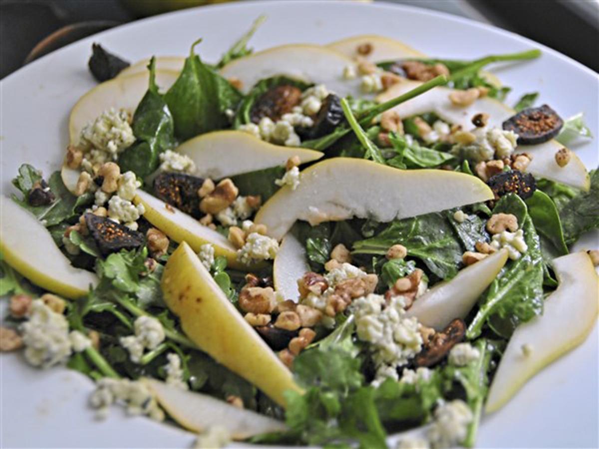 FOOD FIG-PEAR-WALNUT-SALAD PG