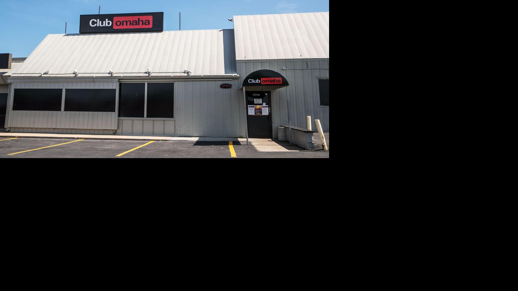 Officers arrive at Omaha strip club for compliance check, leave without