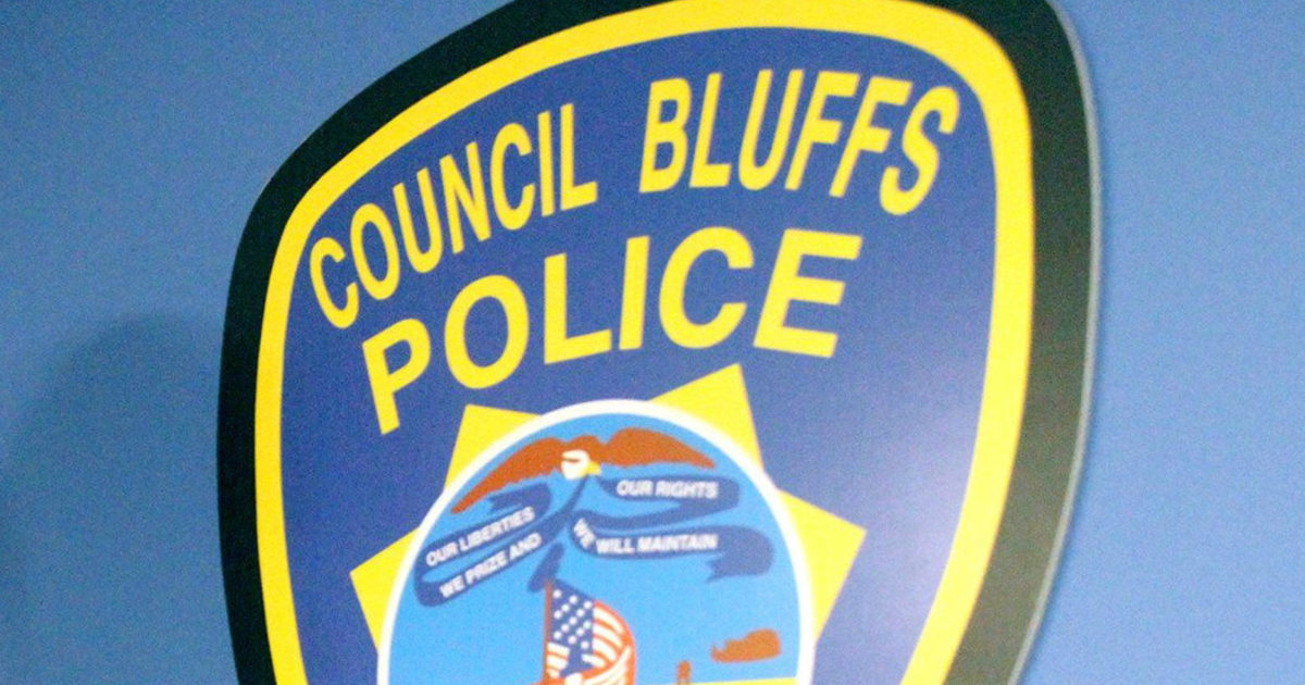 Council Bluffs police arrest 5 people after 2 separate Monday night ...
