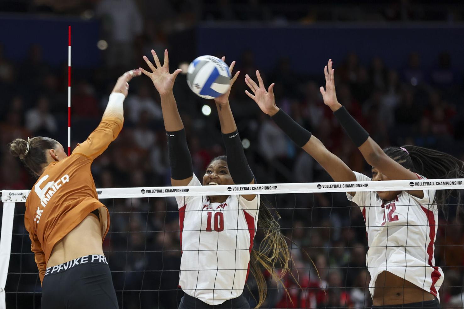 Photos Wisconsin takes on Texas in NCAA Volleyball Tournament Final Four
