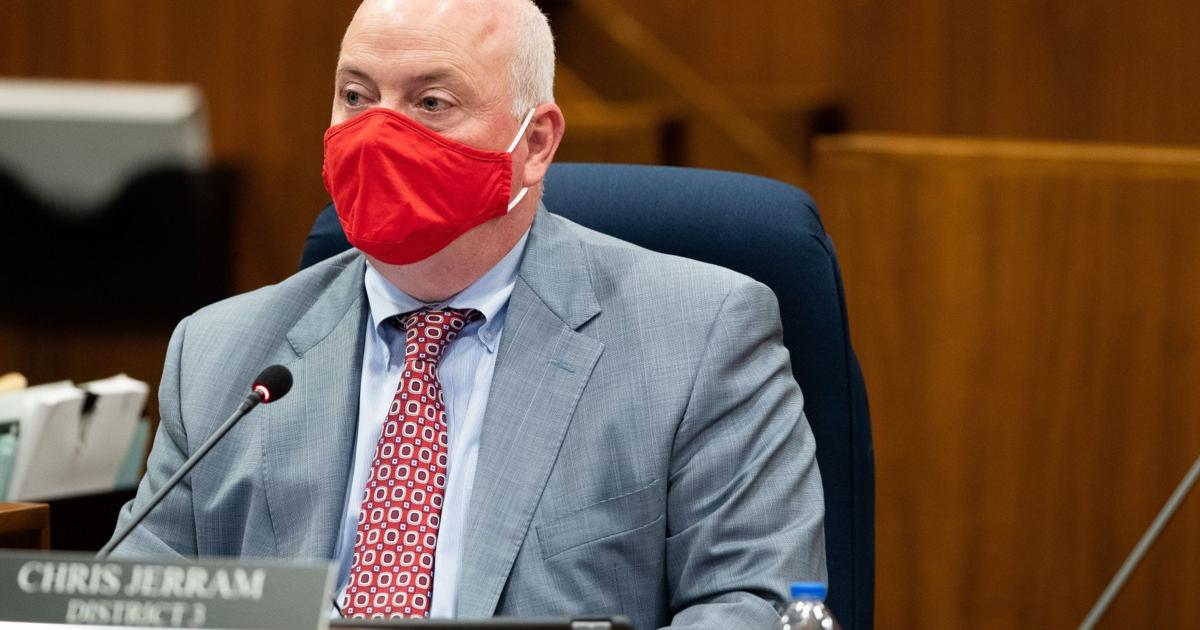 Omaha man sues City Council president after being removed from meeting