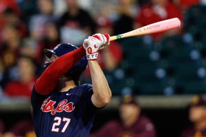 052926-owh-spo-ncaabase-nf-09