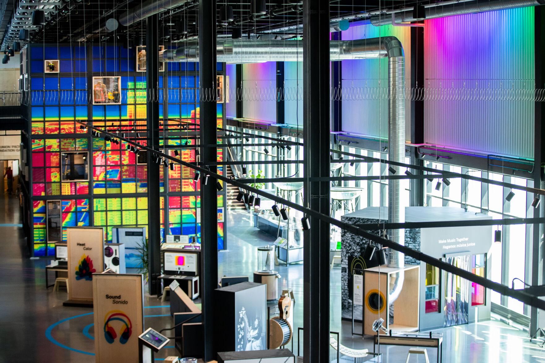 Kiewit Luminarium science museum opens Saturday on Omaha riverfront