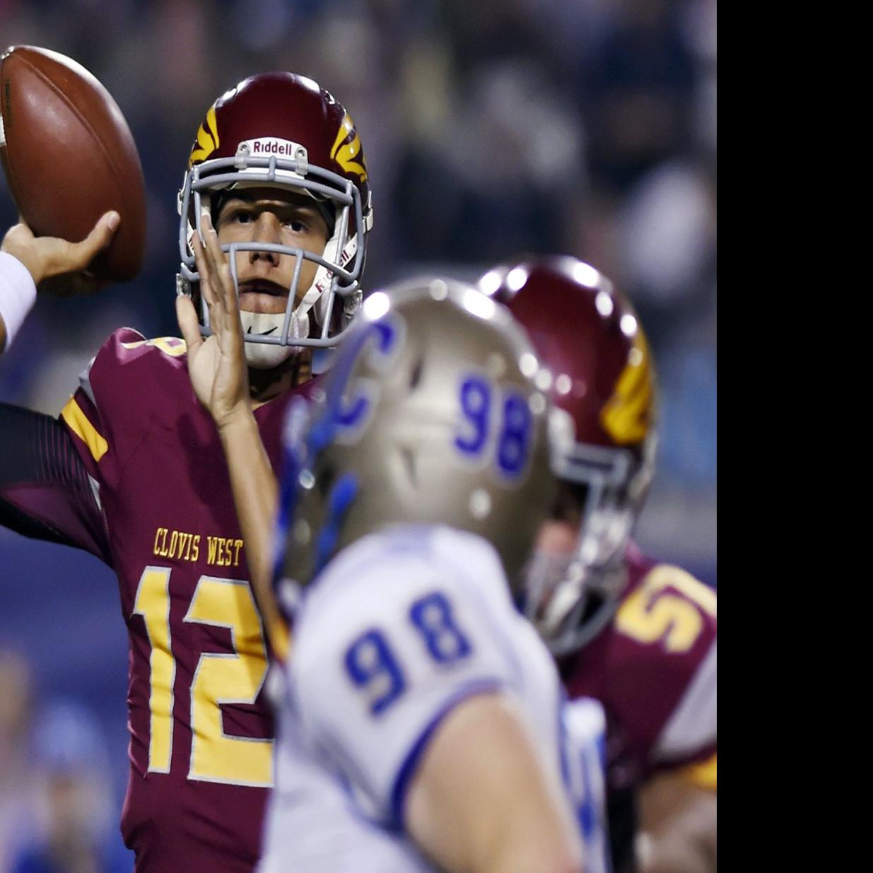 Adrian Martinez Becomes Scott Frosts First Quarterback