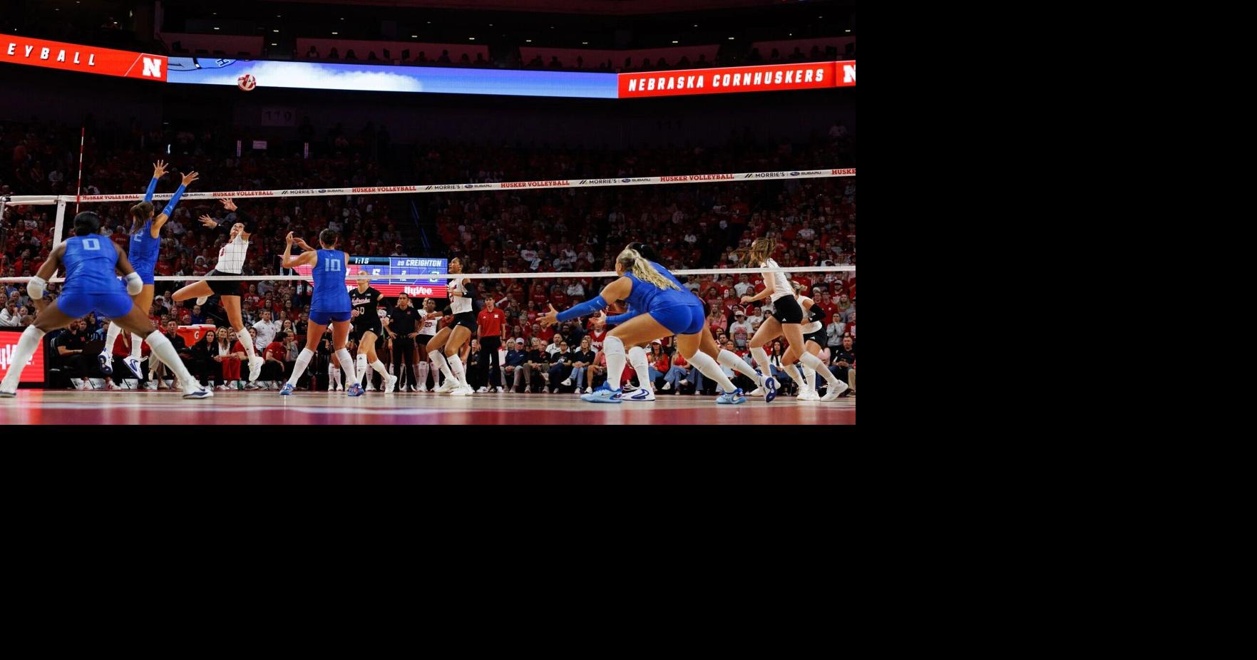 Nur: Hallo, Kenna Cogill, und lass uns mehr Nebraska-Volleyball in der PBA ...