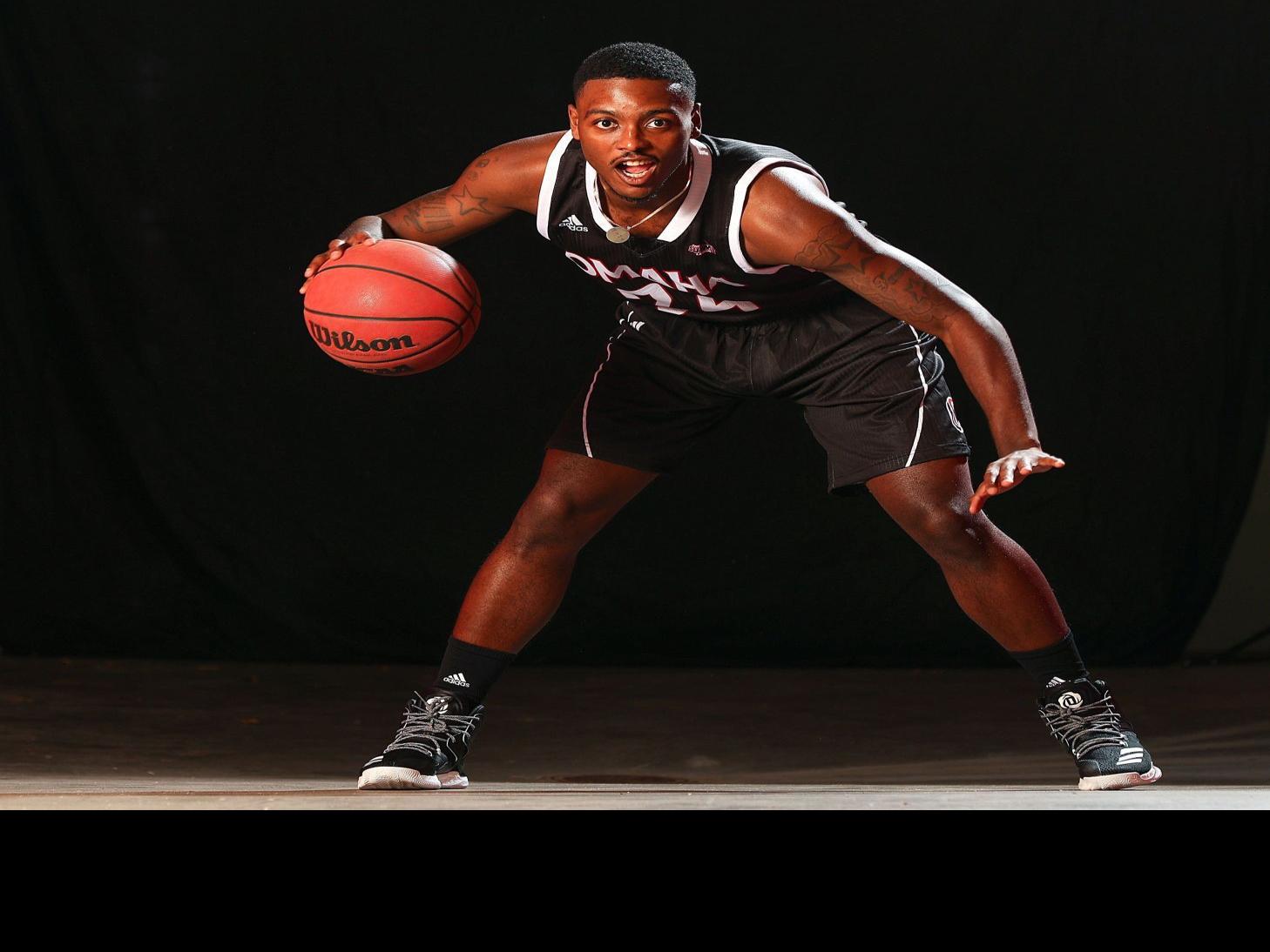 Former Uno And Central Star Tra Deon Hollins Among The Top Point