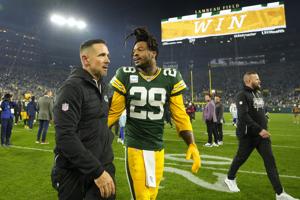 FOOTBALL-NFL-GB-DAL/