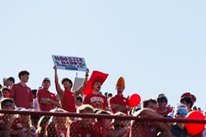 101026-owh-spo-nebraskavsindiana-nf-01