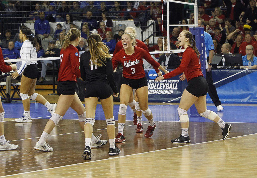 Nu Volleyball Coach John Cook Reconfigured Both His Roster And His Staff In A Tough But Fulfilling Season Volleyball Omaha Com