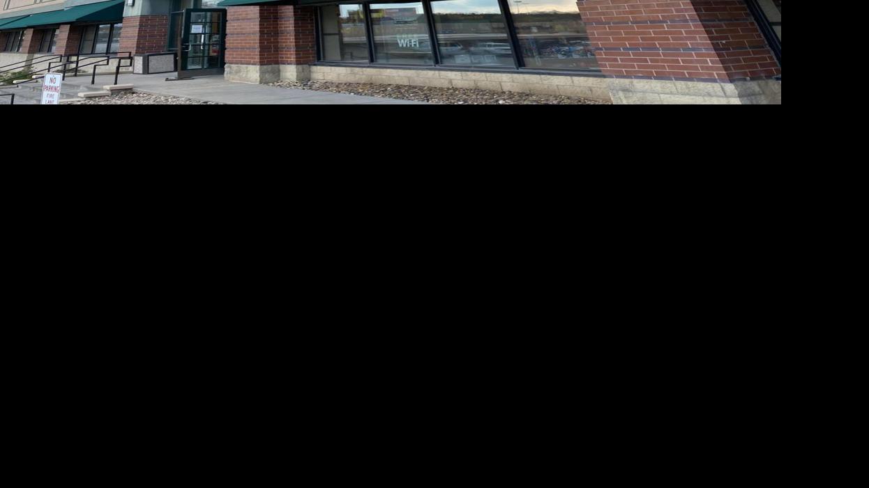 Crossroads Barnes Noble Closing Comes As Speculation Swirls About Mall Local News Omaha Com