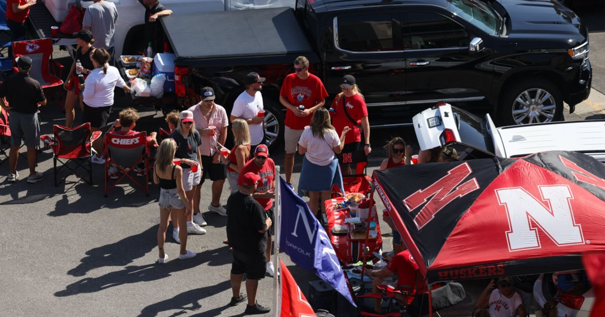Is your favorite tailgate food the same as these Omaha and Nebraska ...