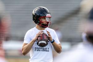 060926-owh-spo-milsouthpractice-cm-04.JPG