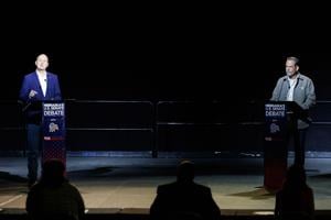 090126-owh-new-debate-nf-09.JPG