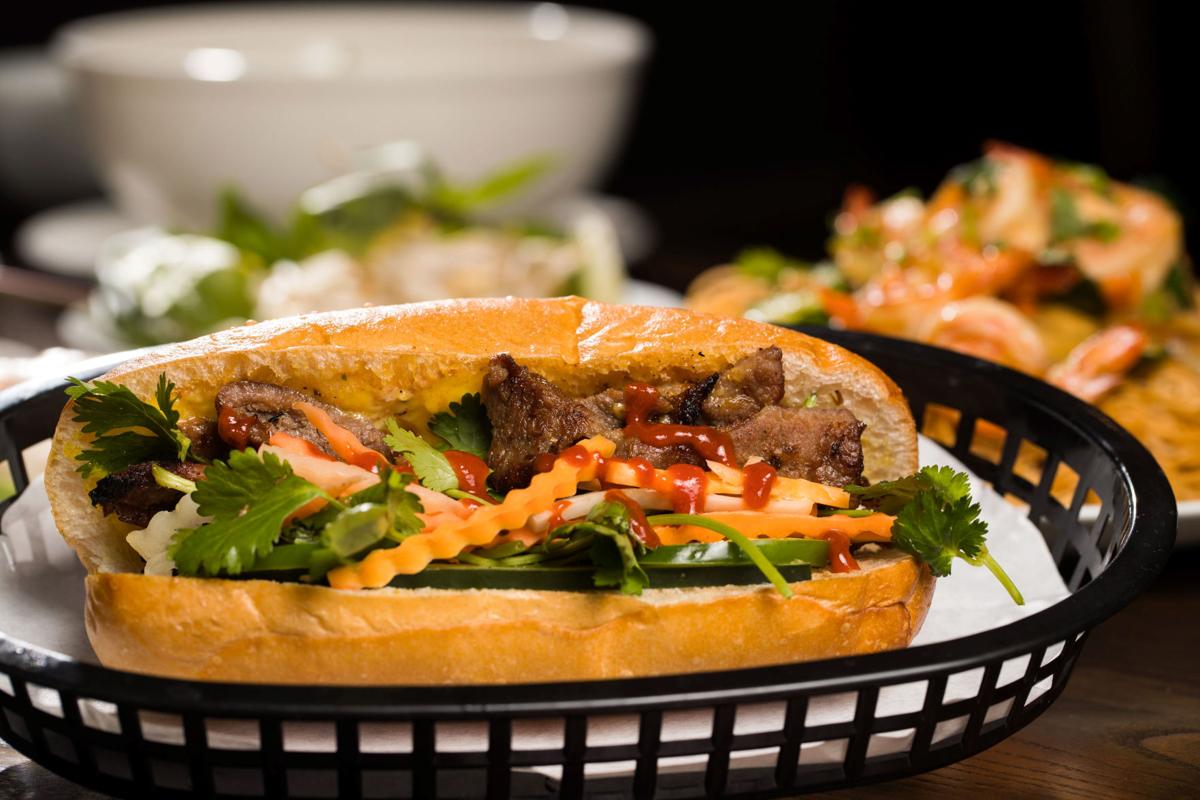 Review Fusion Taste nails it with banh mi sandwiches, hot pot and