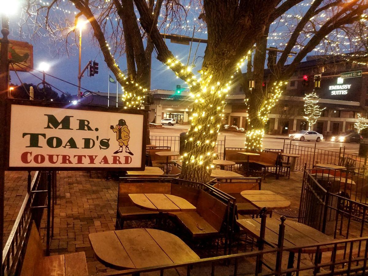 Nightlife Review Tussey S Casual Grill Is Great For A Saturday