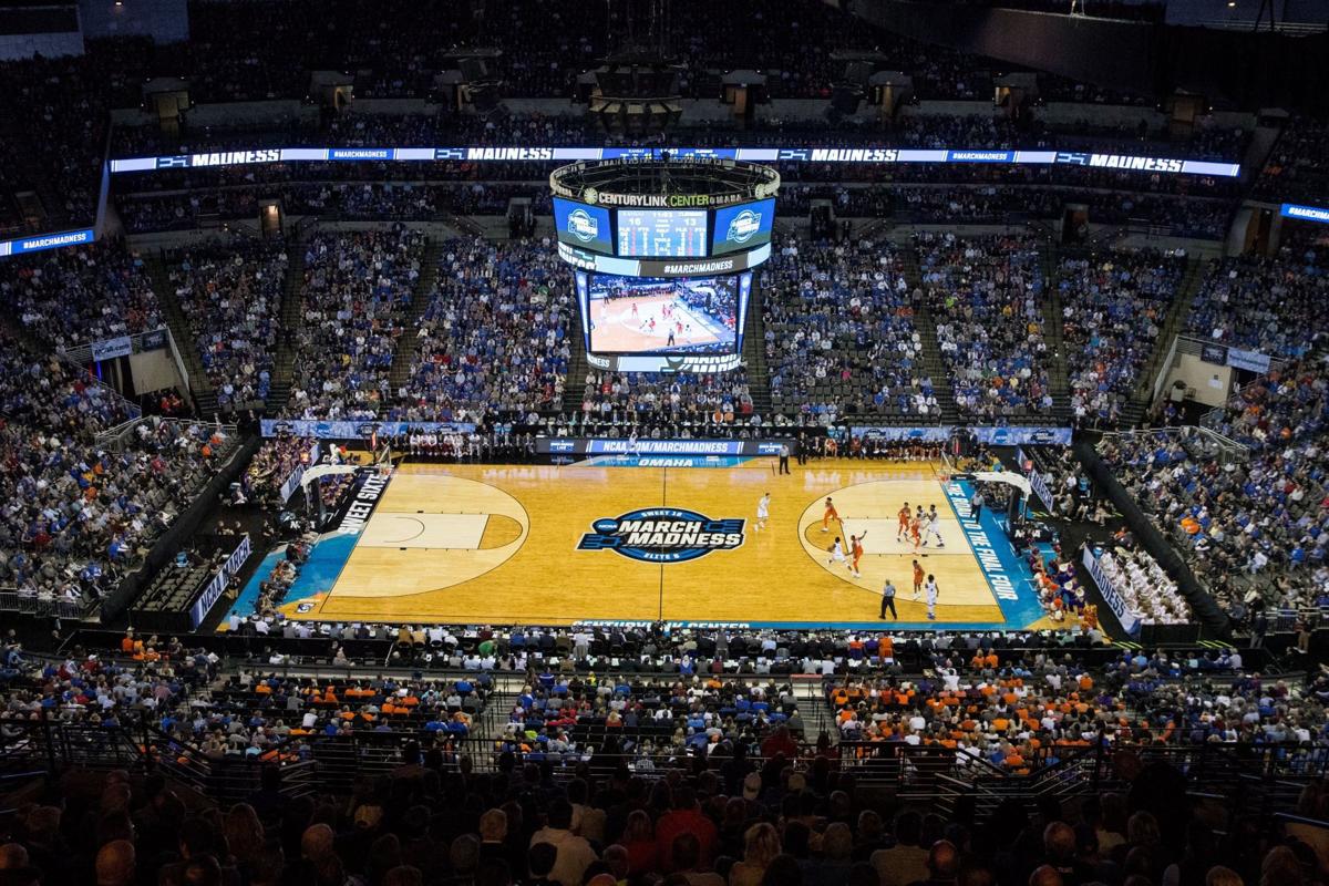 Shatel Blue Bloods Duke And Kansas Will Square Off In Omaha For Coveted Spot In Final Four College Omaha Com