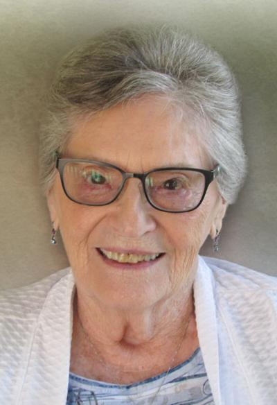 Gulizia, Marjean V. (Veitch)