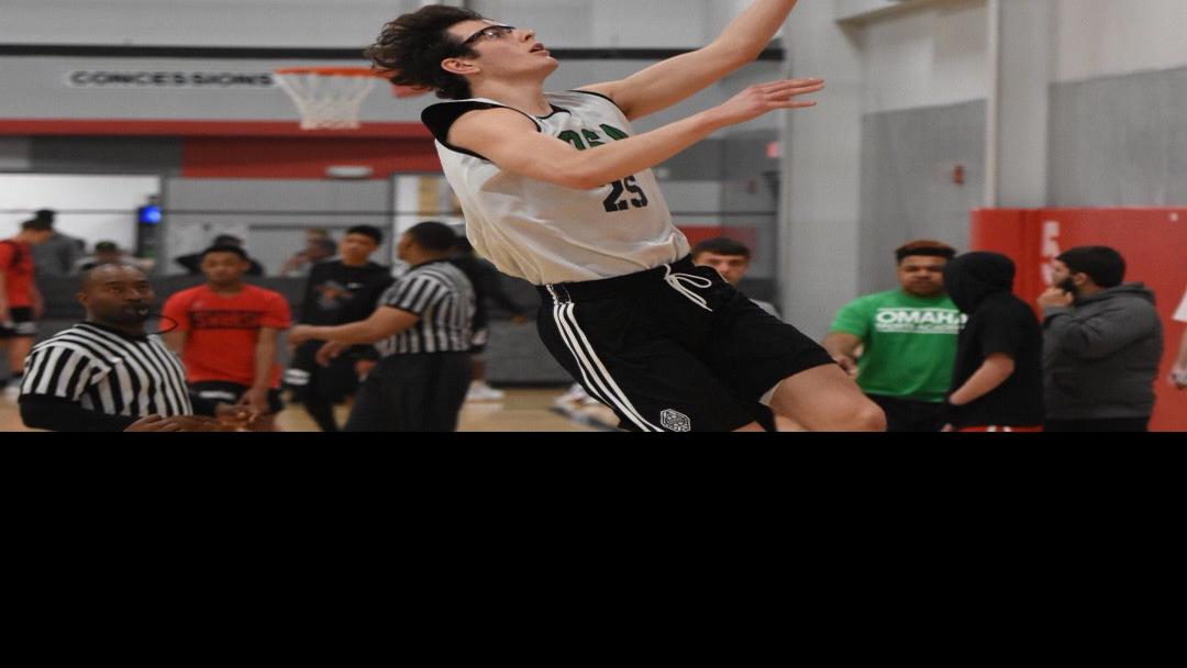 Atlanta Aau Saturday Recap Osa 17u Continues To Advance In The Tournament With Greg Mcdermott And Tim Miles In The Crowd Nebhsrecruiting Omaha Com