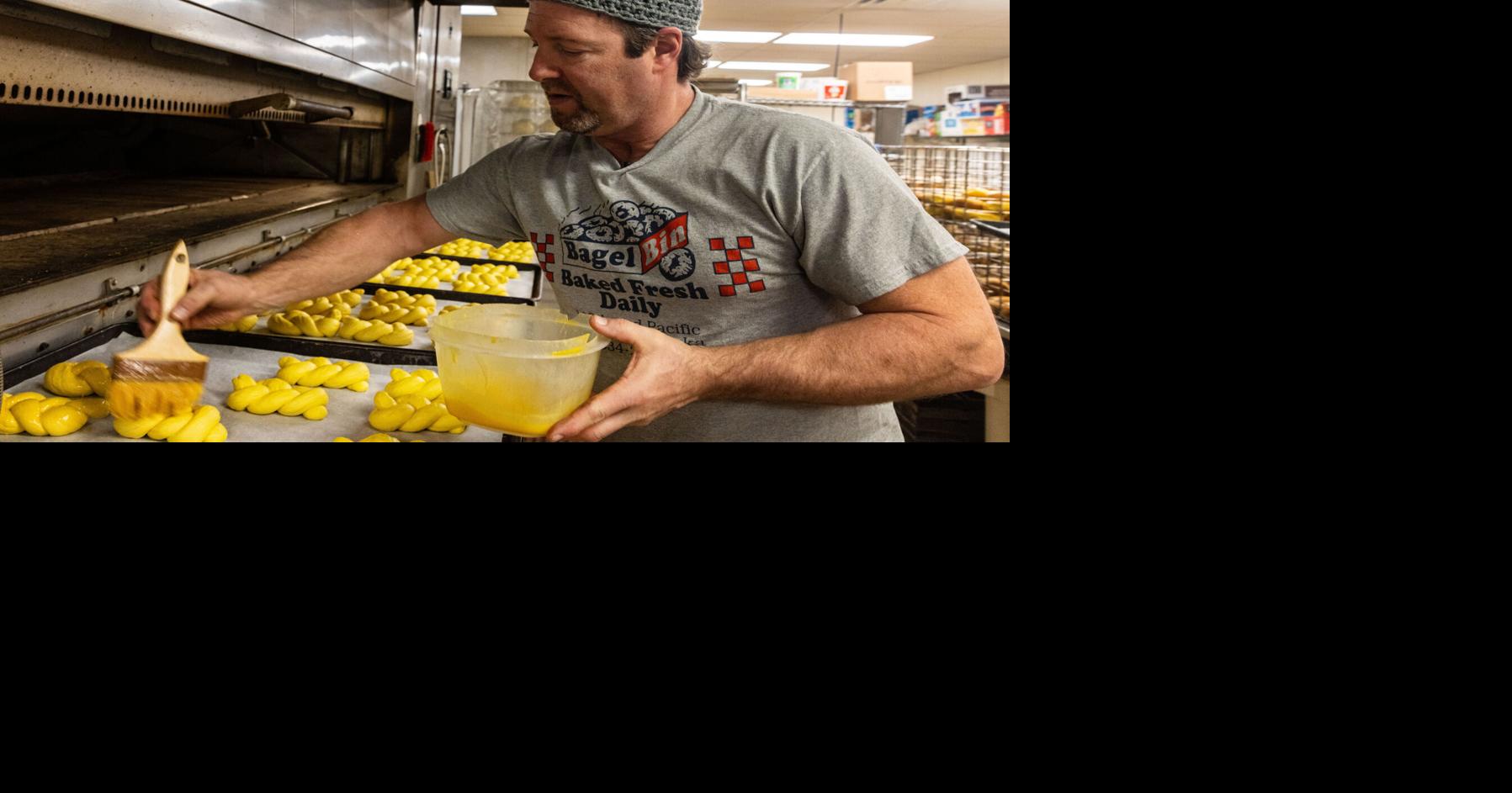 Bagel Bin challah bread adds authenticity to 'Fiddler on the Roof' in Omaha