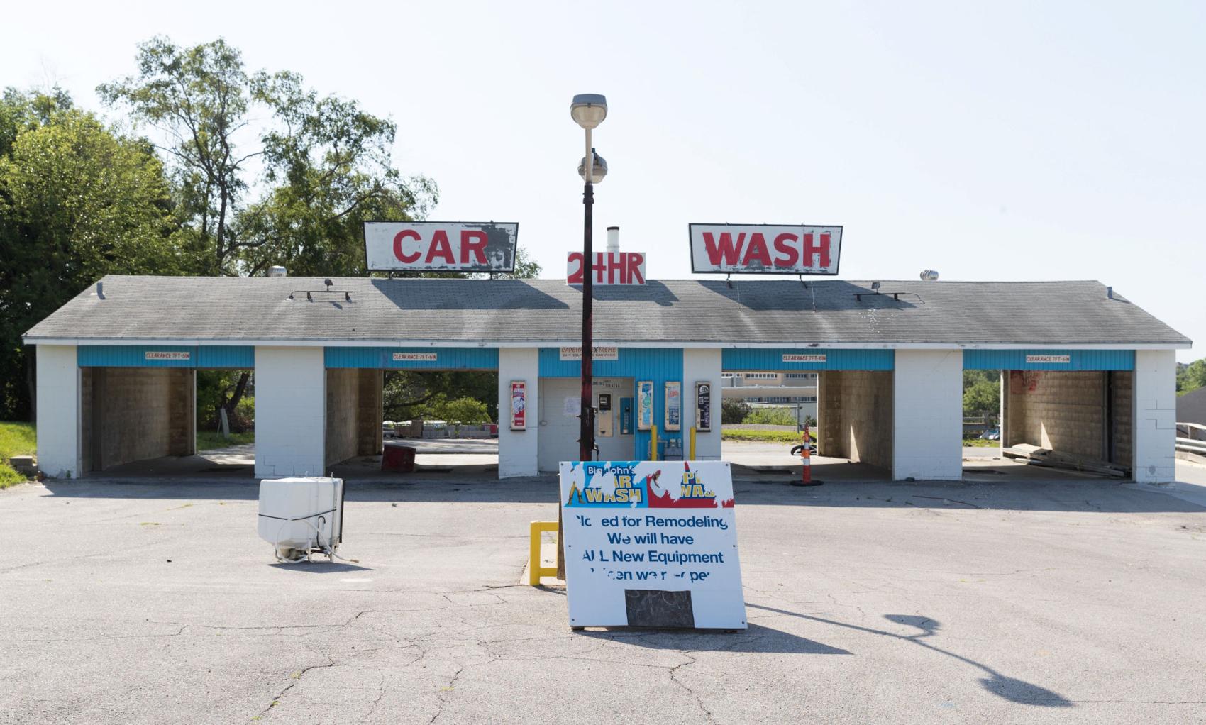 Pat Shannon tells fellow Bellevue officials car wash �is