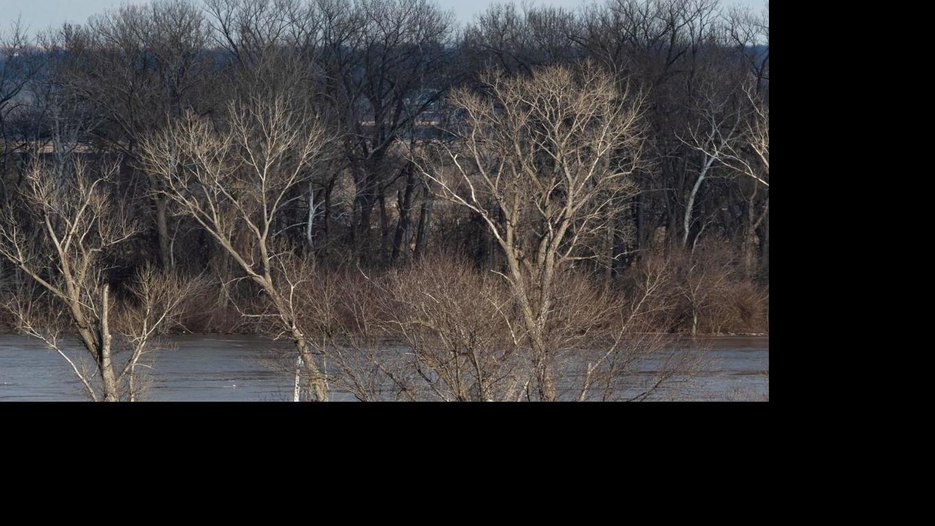 Body Of Council Bluffs Man A Missing Boater Is Found Along Missouri River Local News Omaha Com