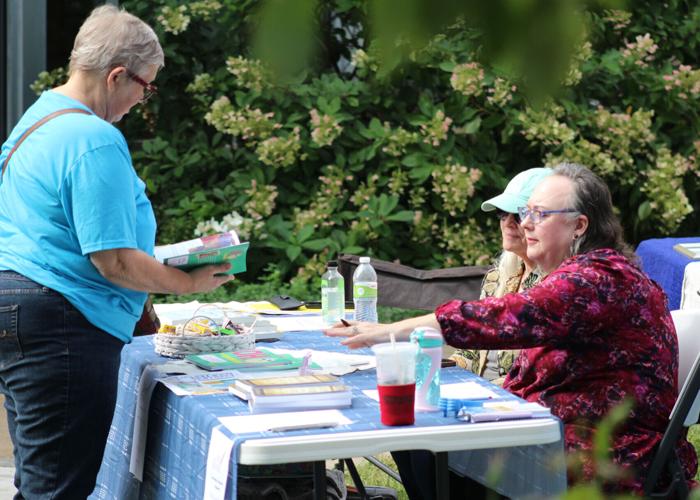 091723-sni-news-book-fest-p6.JPG