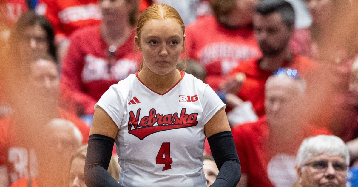 Ehemalige Spitzenspieler der High Schools von Nebraska beim ...