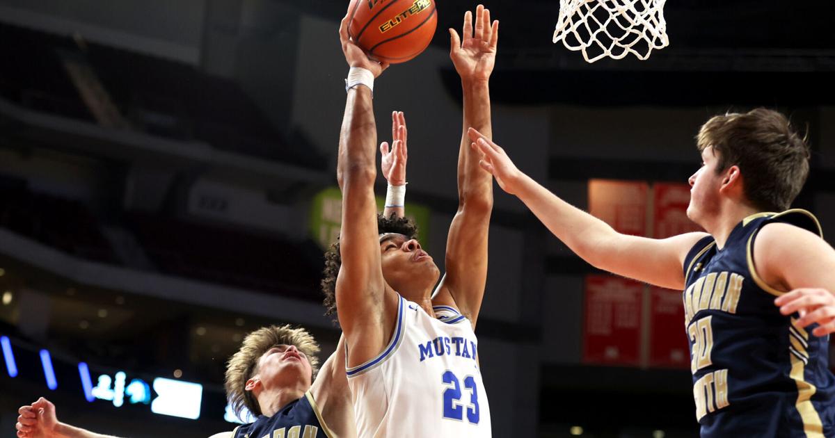 Class A Jasen Green scores 20 points to pace Millard North over