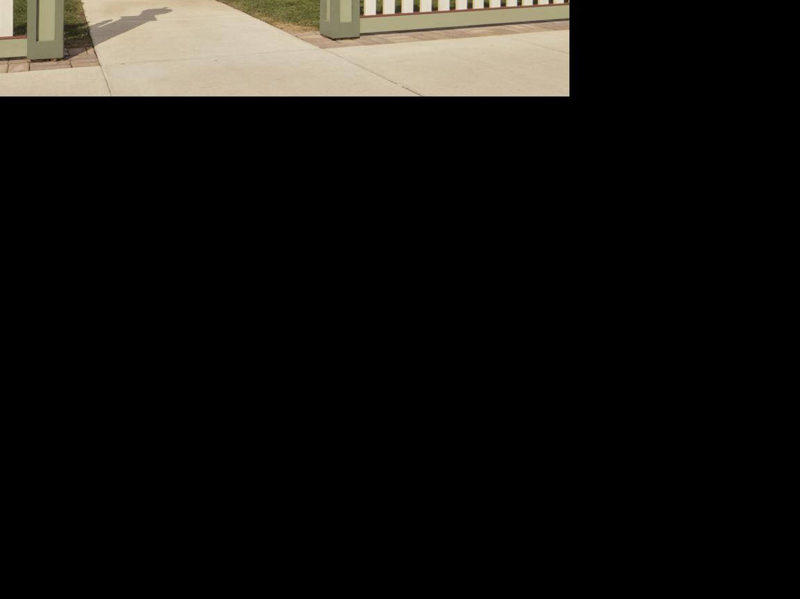 It took 2 decades, but couple restored one of Wahoo's oldest homes to