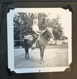 Susanonherfirsthorse.jpg
