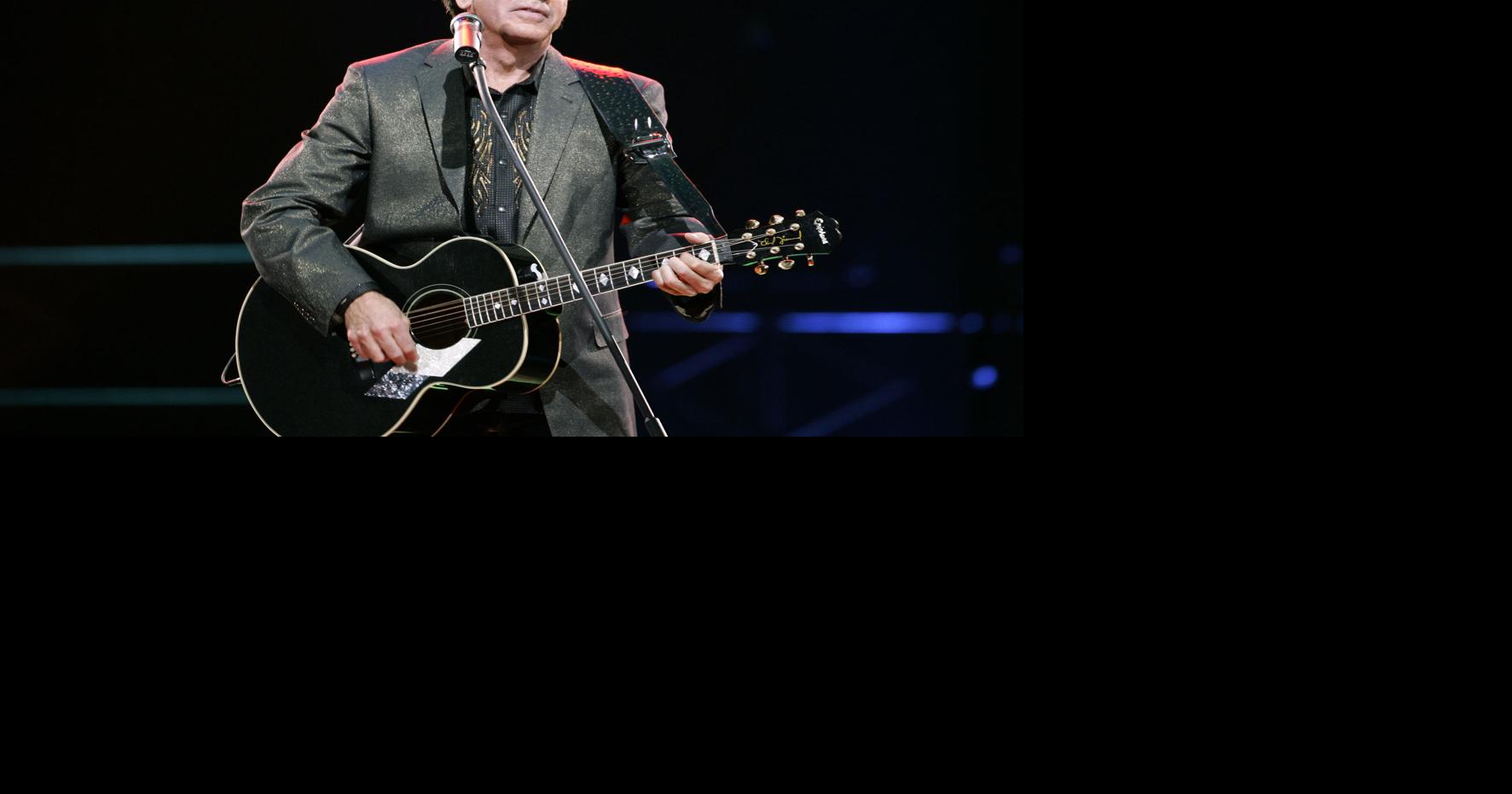 Neil Diamond tour to stop in Omaha next year
