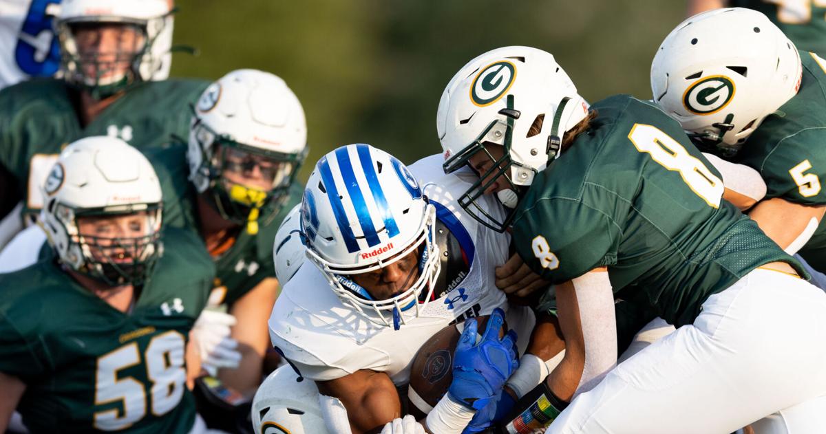 Photos Gretna football edges out Creighton Prep