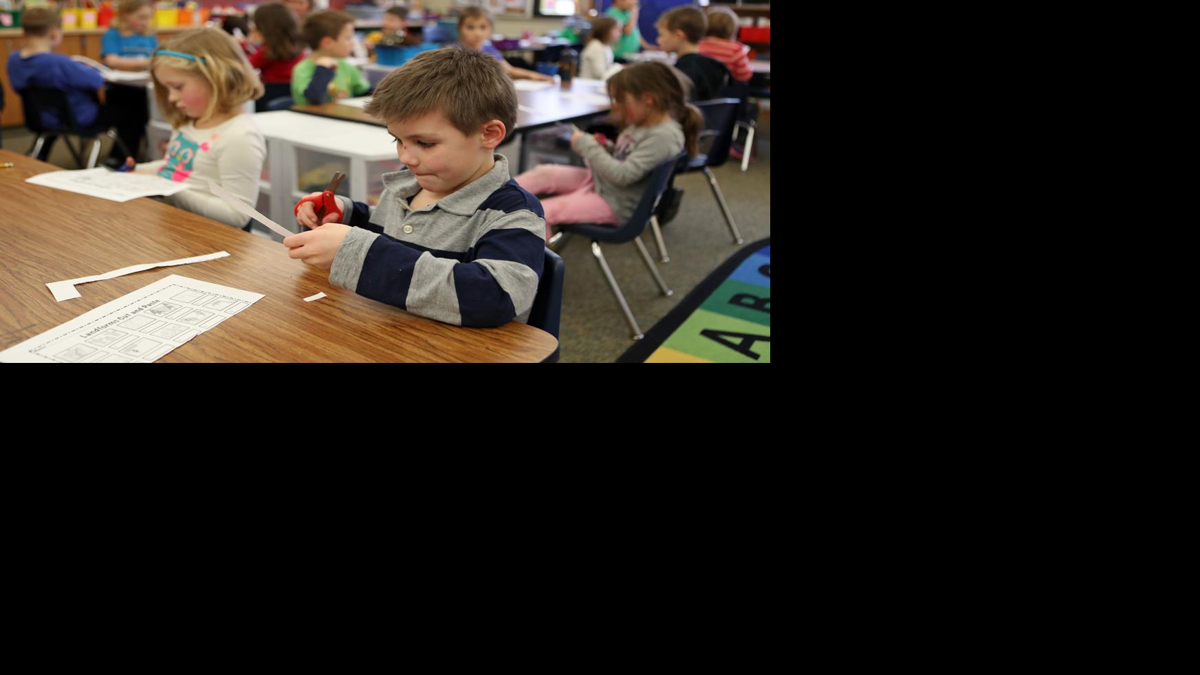 Council Bluffs School Officials Propose Closing Elementary School In Crescent Iowa State And Regional News Omaha Com
