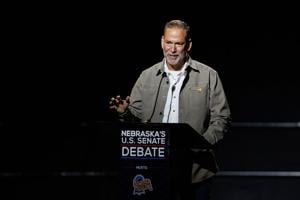 090126-owh-new-debate-nf-05