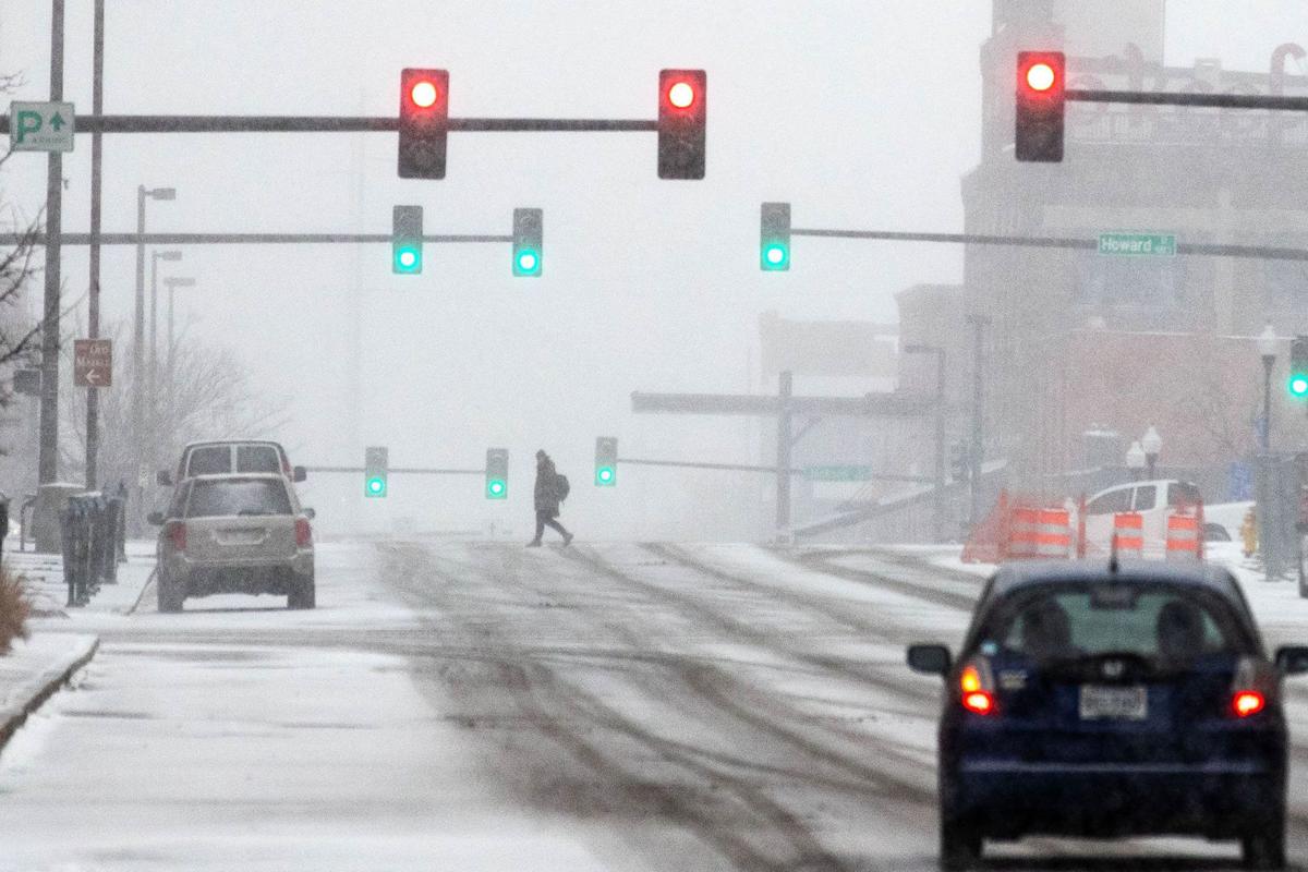 Snow Moves Out Of Omaha Area After Messing Up Evening Commute