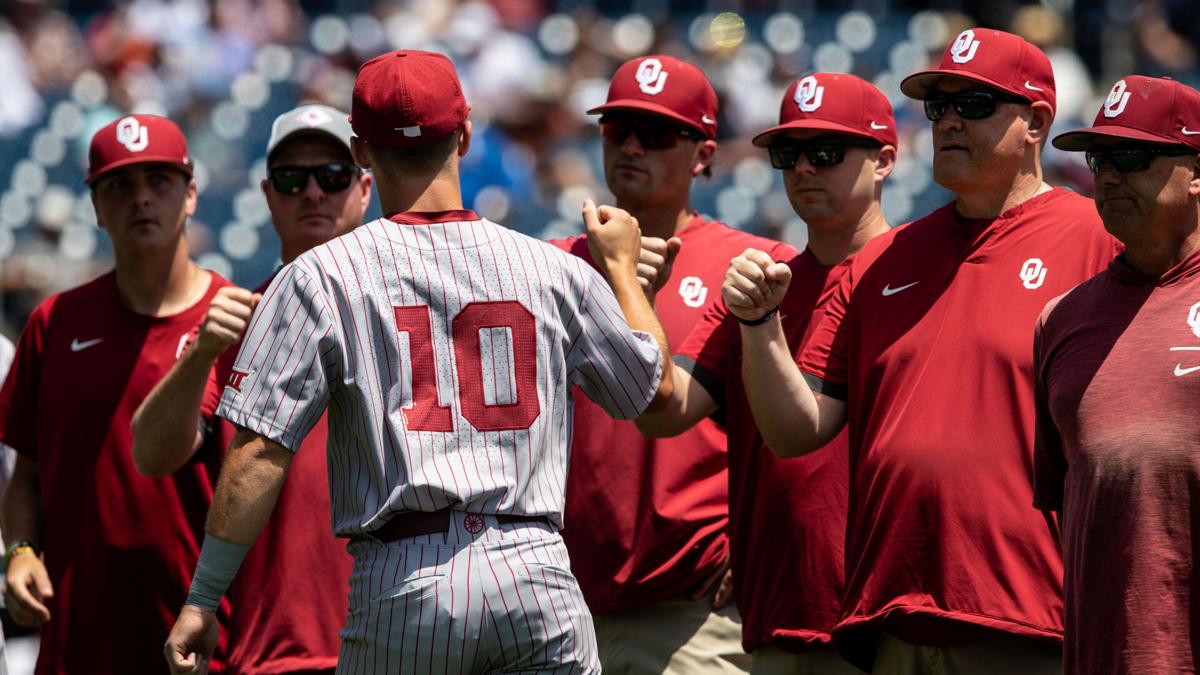 College World Series: Former Sooners star Kyler Murray speaks to OU baseball  before its Game 1 matchup with Texas A&M, Sports