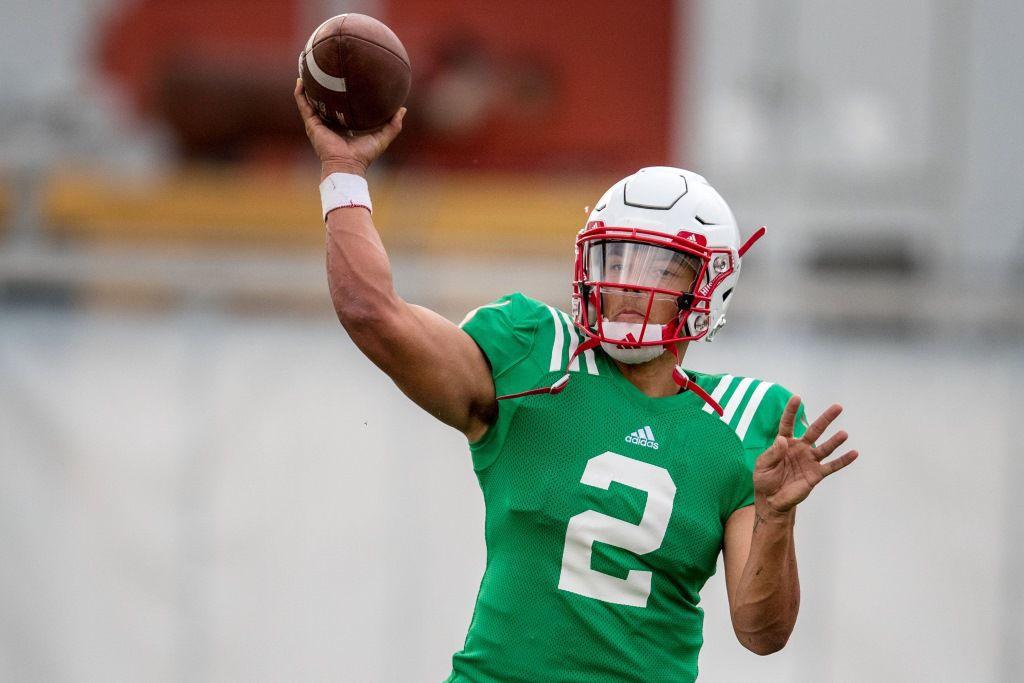 Scott Frost Selects Adrian Martinez As Huskers Starting Quarterback For Season Opener Football Omaha Com