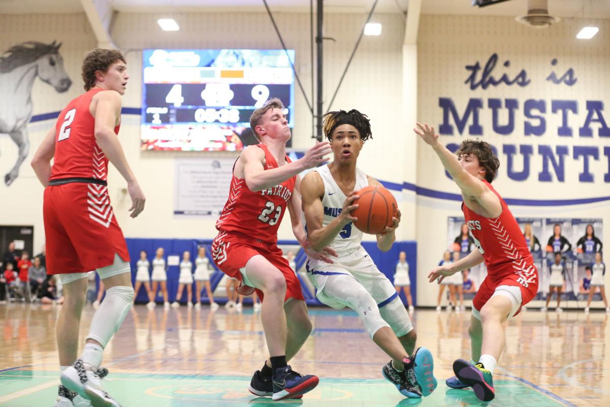 Hunter Sallis 22 Points Spark Scoring Run In No 2 Millard