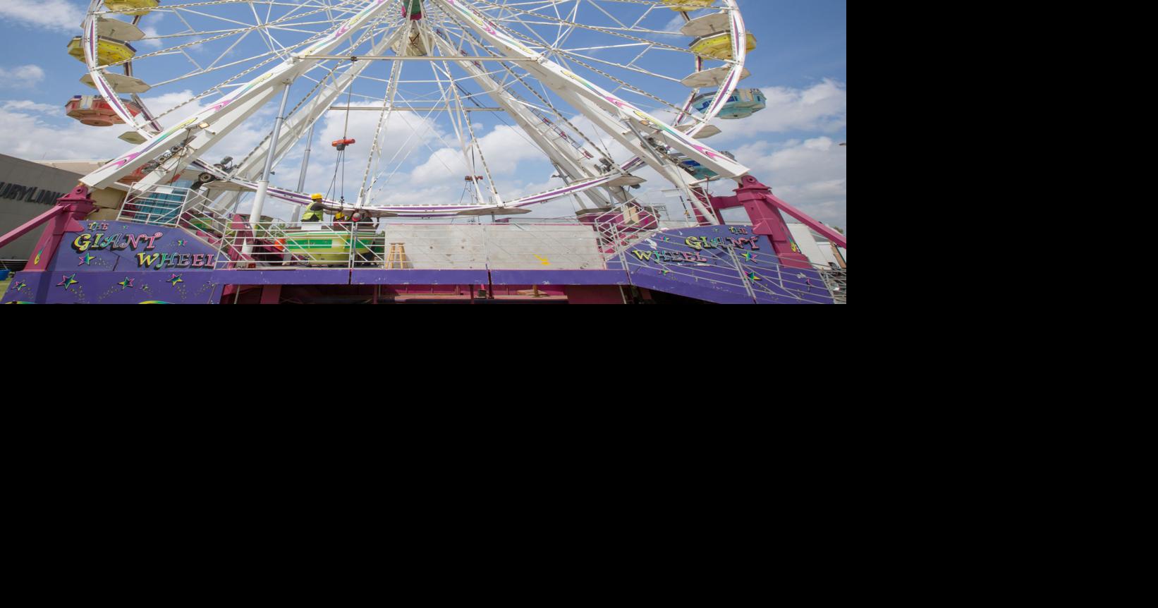 Largest traveling Ferris wheel is a big hit at Wisconsin State Fair